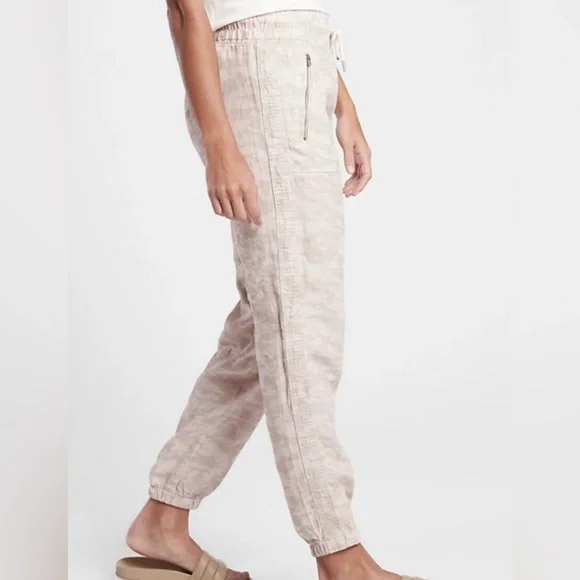 Athleta Cabo Tide Linen Jogger Natural Camo Size 8T Zip Pockets - Picture 3 of 6